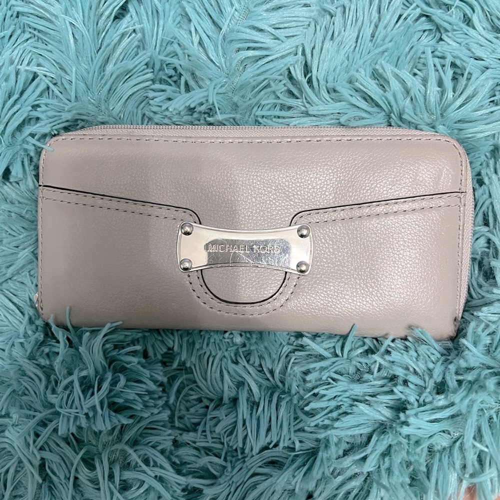 Michael Kors zip around wallet